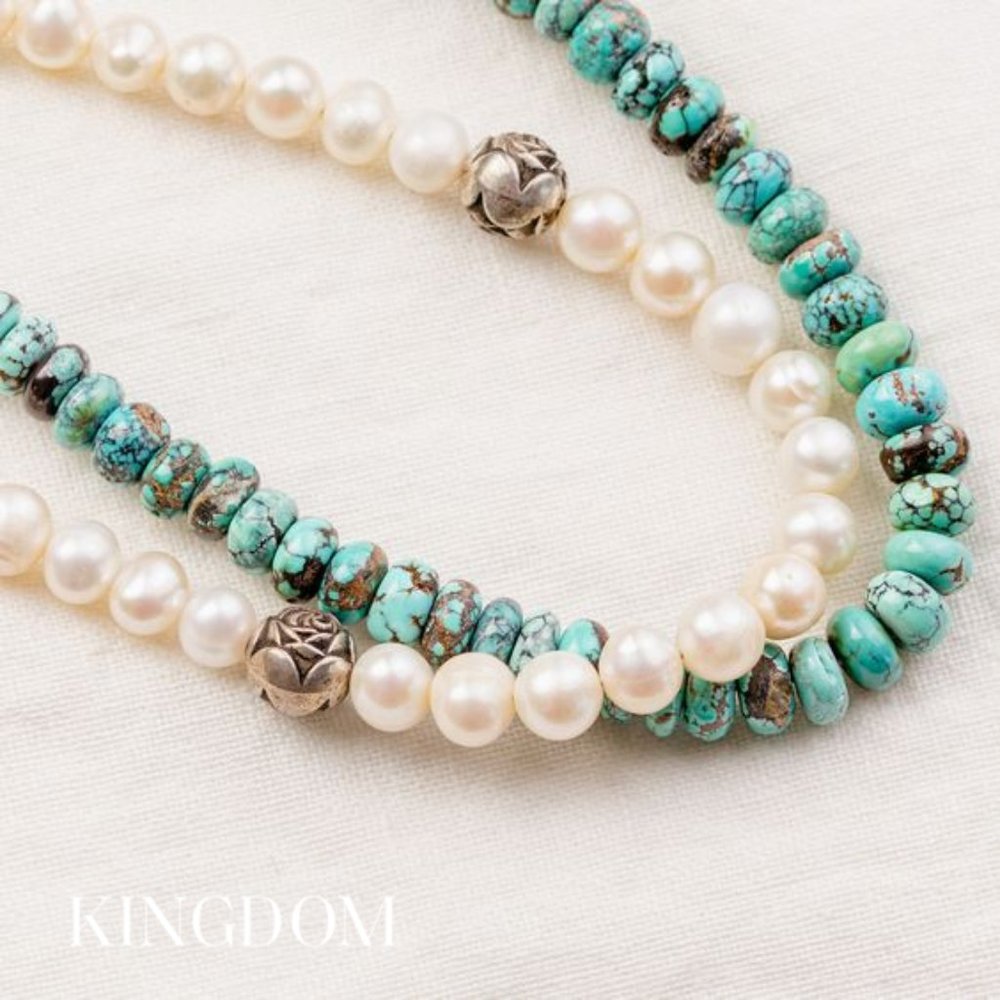 Rose Pearl Choker Necklace